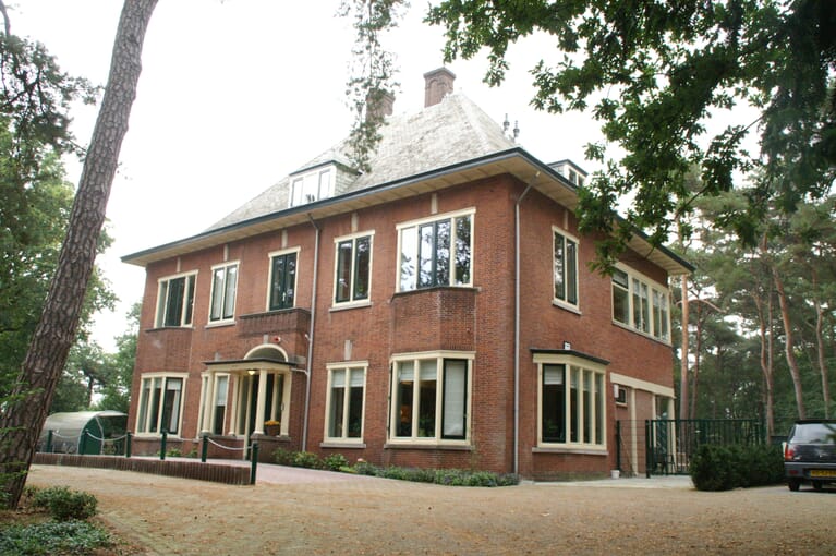 Herbestemming Villa de Eik