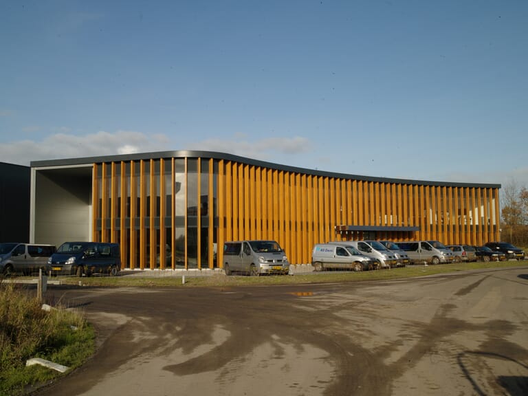 Bedrijfsgebouw All Dent in Veenendaal