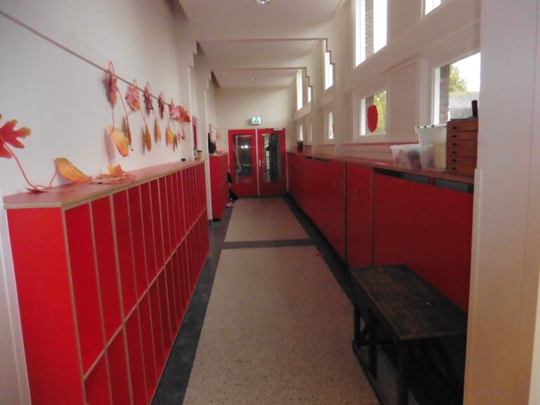 Renovatie en verbouw bassischool "St. Antonius"