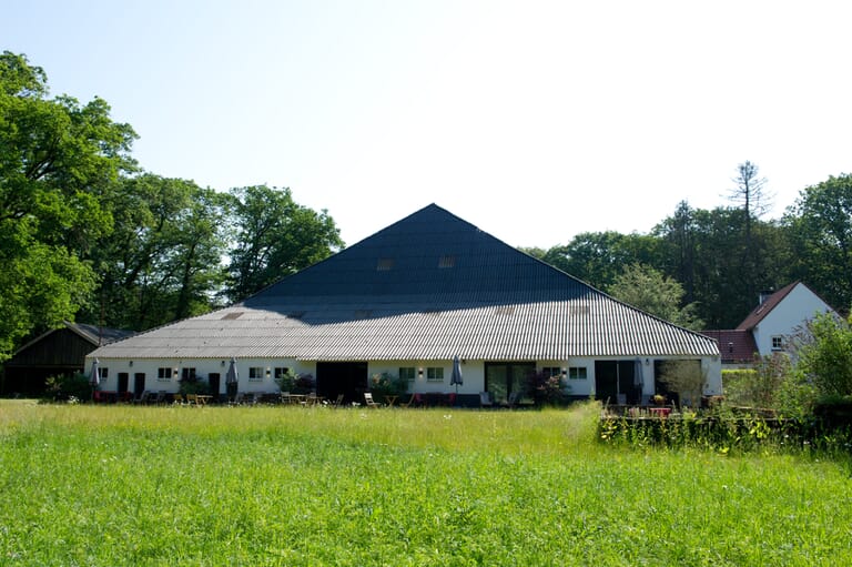 Duitse vliegtuighangar wordt erfgoedhotel