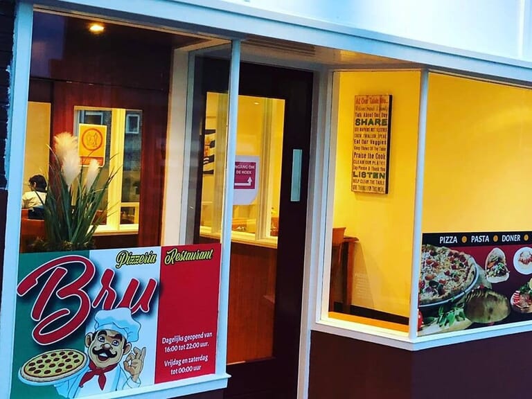 pizzeria_bruinisse_uiteten