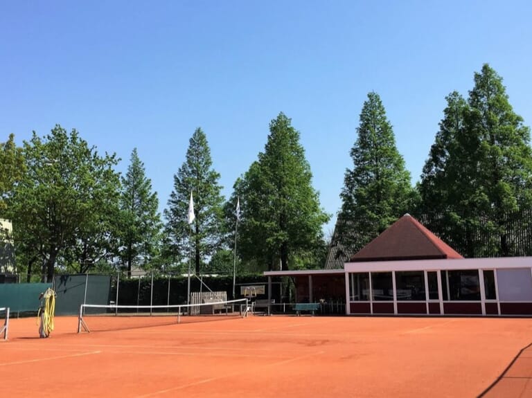 Tennisbaan