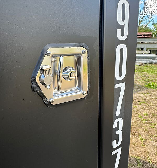 7 ft opslag container