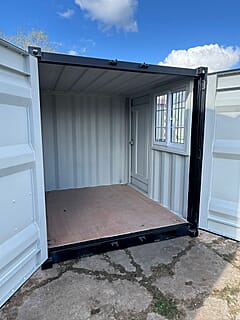 7 ft opslag container