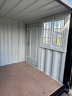 7 ft opslag container