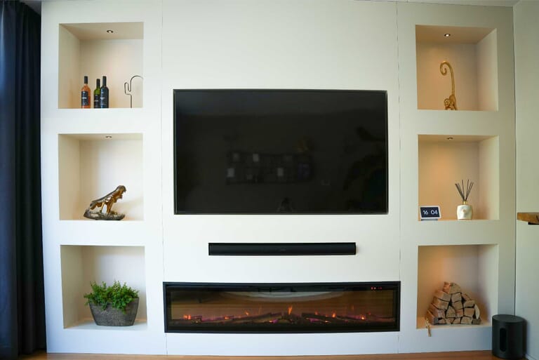 Cinewall met sfeerhaard