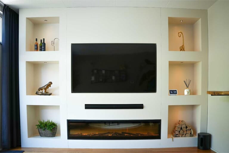 Cinewall met sfeerhaard