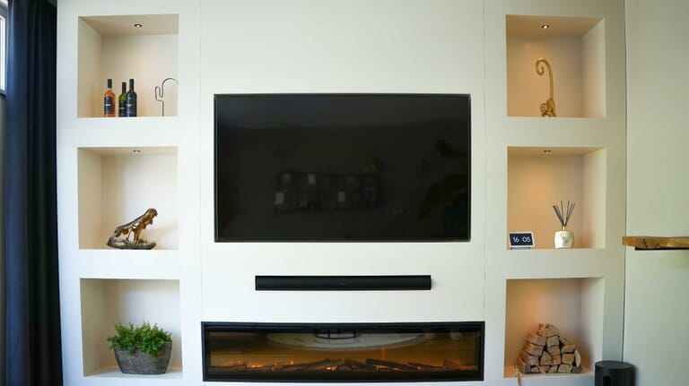 Cinewall met sfeerhaard