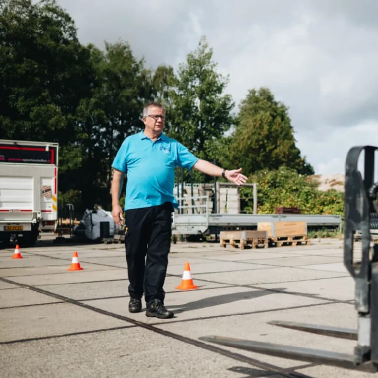 Dienst: Elektrische stapelaar