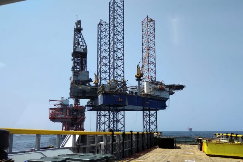 Change out of 1 complete engine and 1 long block offshore in the Democratic Republic of Congo.