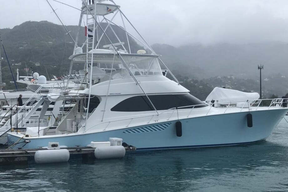Service and changing out of after coolers on 2 x C32 at an fishing yacht at Seychelles.