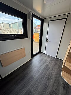 Tiny House (Compact Black)