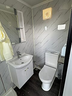 Tiny House (Compact Black)