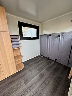 Tiny House (Compact Black)