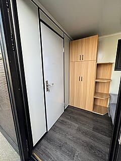 Tiny House (Compact Black)