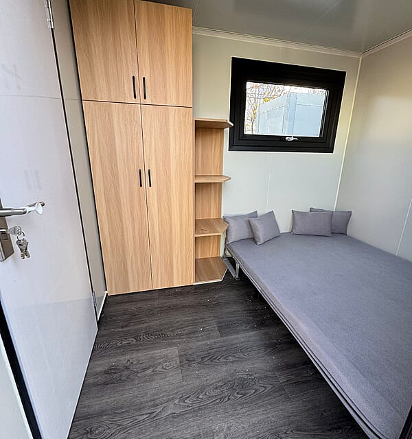 Tiny House (Compact Black)