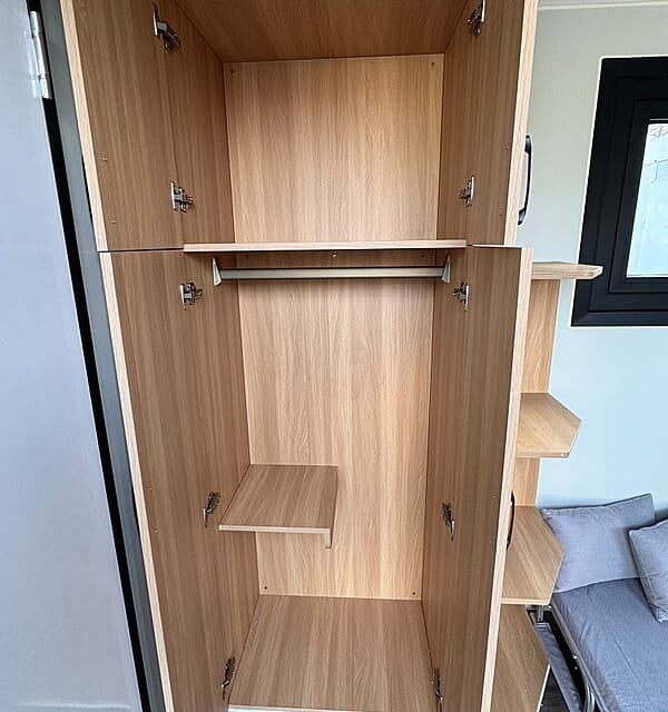 Tiny House (Compact Black)