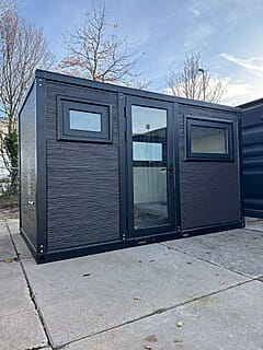 Tiny House (Compact Black)