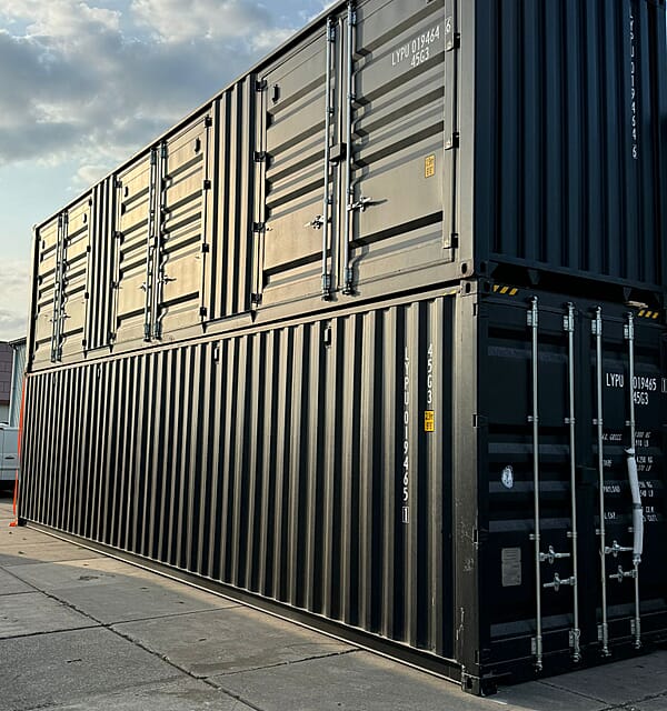 Zwarte 40ft Container