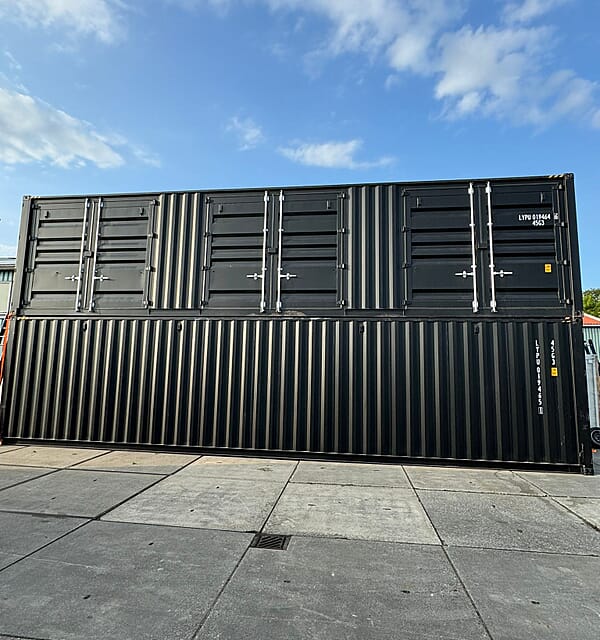 Zwarte 40ft Container