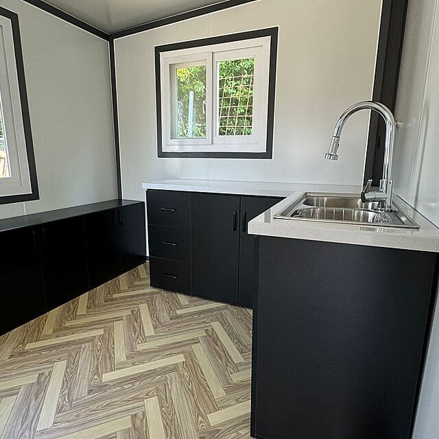 Tiny-house (Model L)