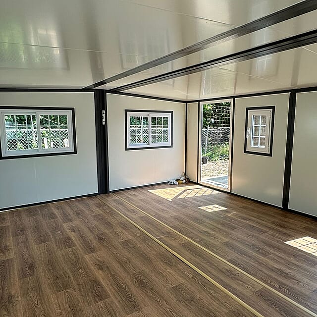 Tiny house (Model S)