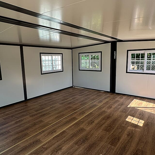 Tiny house (Model S)