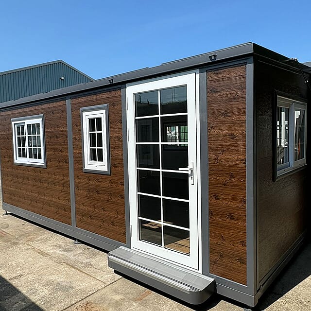 Tiny house (Model S)