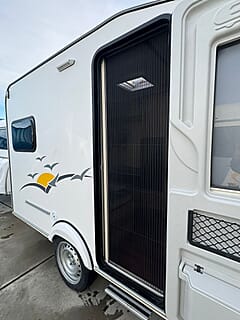 Caravan model 3.60