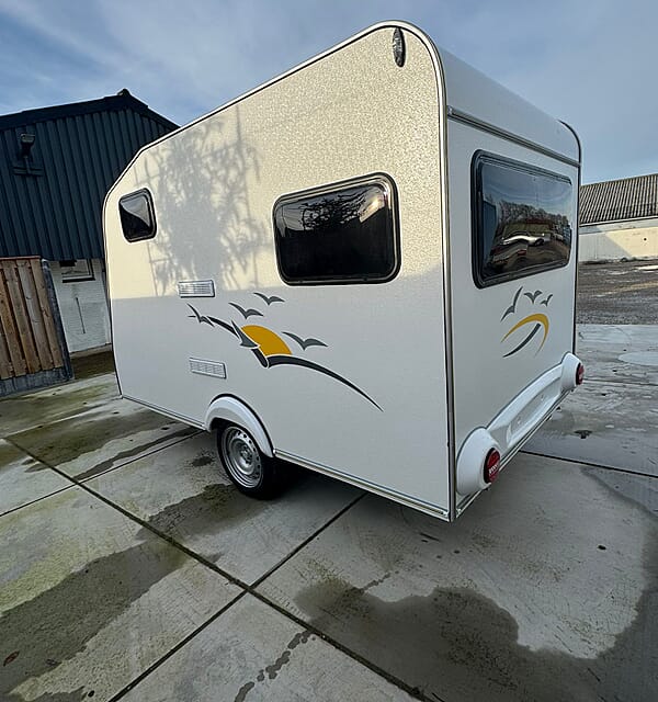 Caravan model 3.60