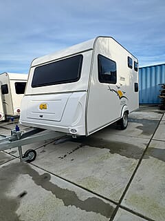 Caravan model 4.00