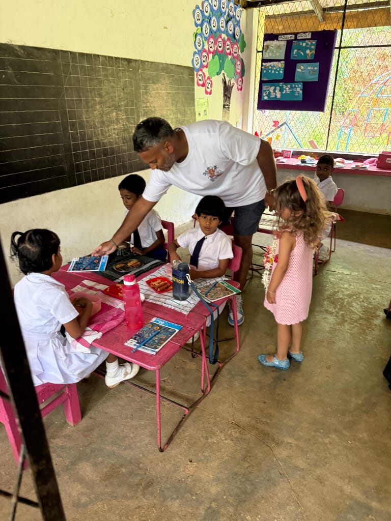 Did you know that our work in Sri Lanka goes beyond coffee farms? We also support the local community, including helping children get the supplies they need for school.

Every bag of Lanka Coffee you buy contributes to this work. Supporting the people behind our coffee means caring for their communities too.

#community #srilanka #lankacoffee #lankacoffeeandspices - Geplaatst door @lankacoffeeandspices