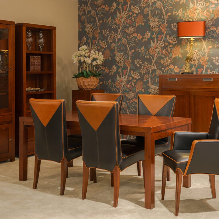 Klassieke eetkamerstoelen leer