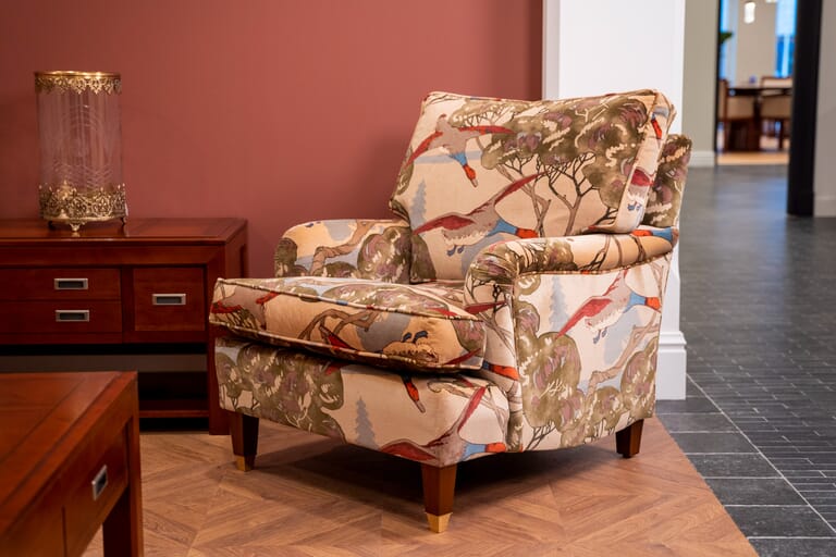 klassiek Engelse fauteuil ravenna Mulberry Flying Ducks