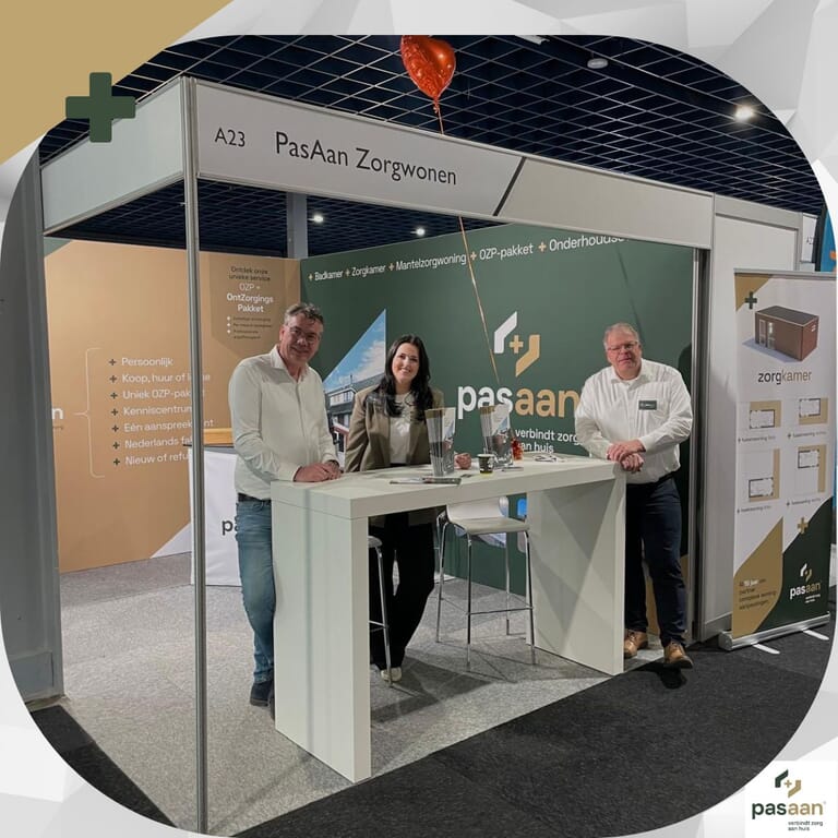 Pasaan-team-op-beurs-veinedagen