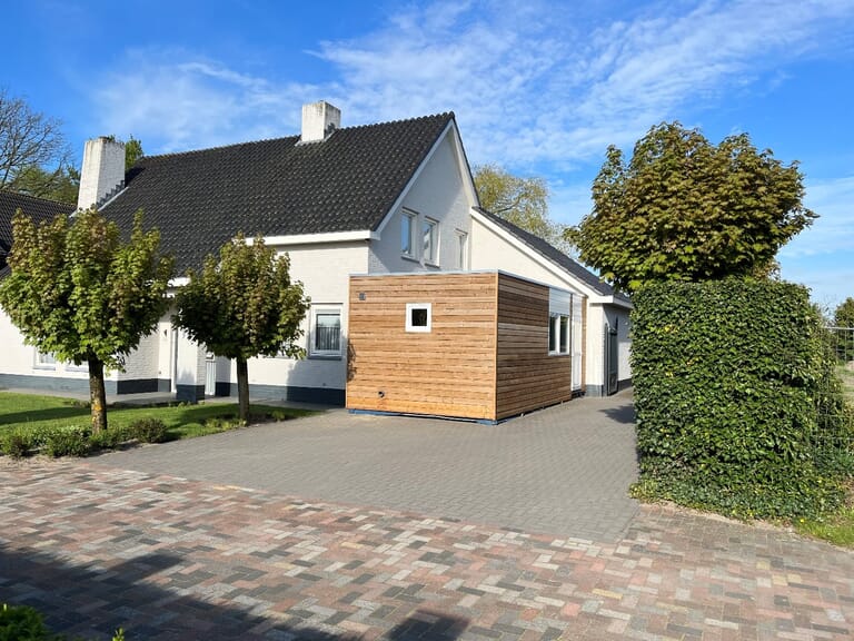 Uniek WMO zorgunit in voortuin St Oedenrode