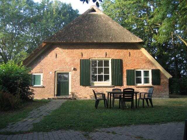 Ferienhaus in ruhiger Lage, geräumig, kinderfreundlich