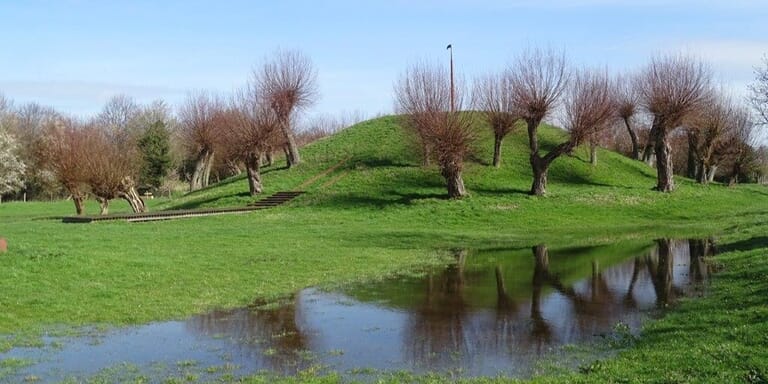 Kasteelterrein Troje