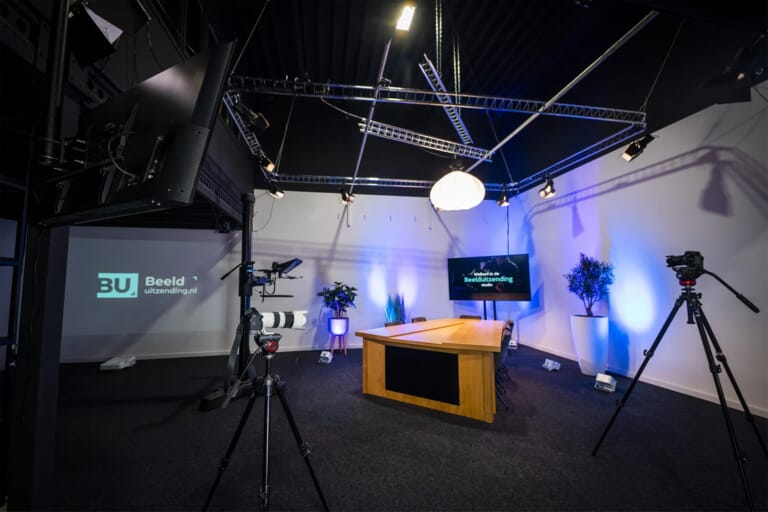 Studio met apparatuur 